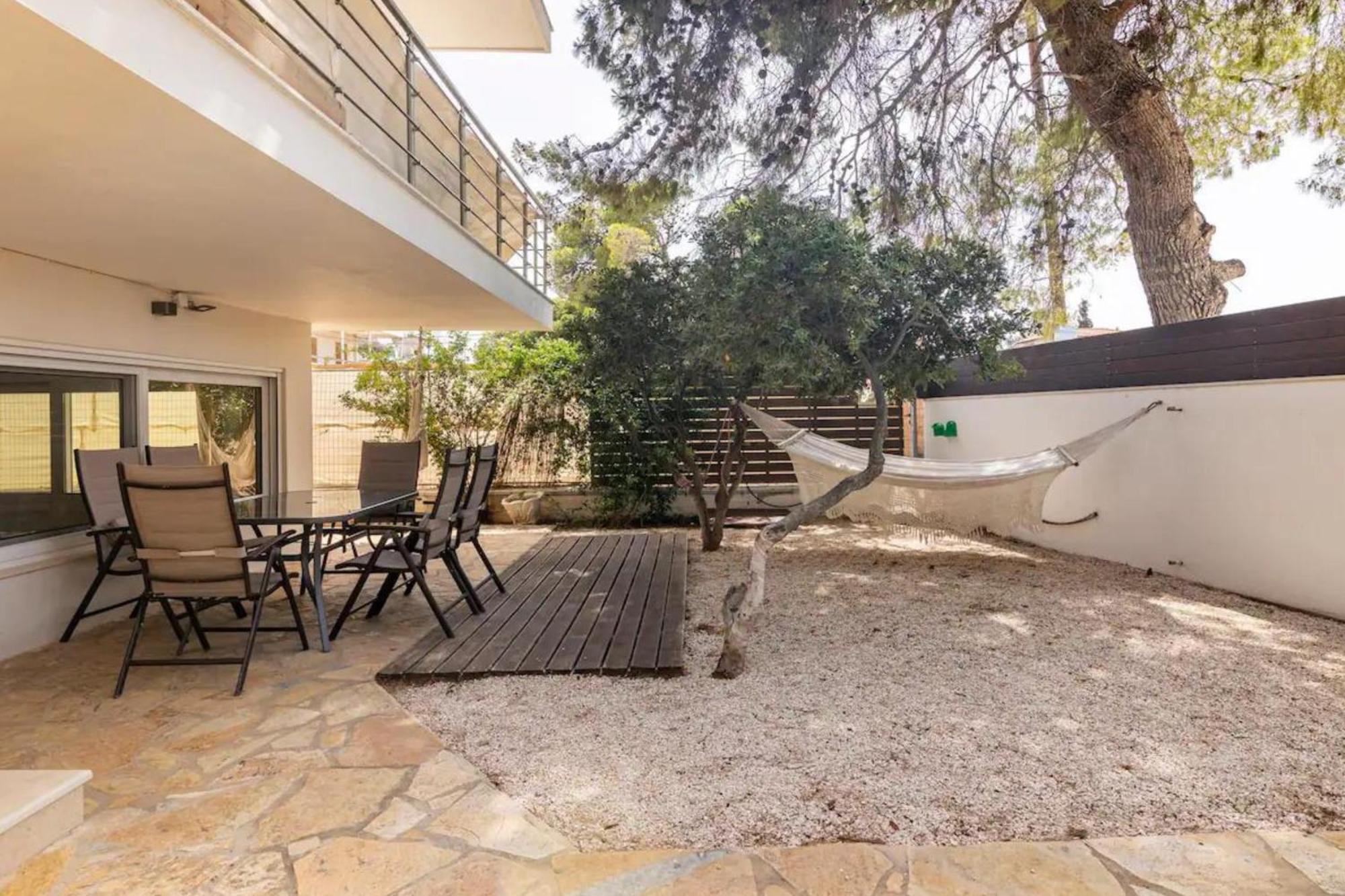Rafia Loft Loutraki, Garden & Pool Table - Beach エクステリア 写真